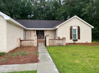 914 Law Ln, Mount Pleasant, SC 29464