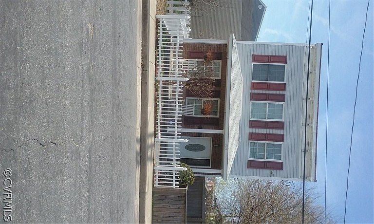1st image of 3015 N M St