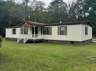 251 Windwood Ln, Moncks Corner, SC 29461