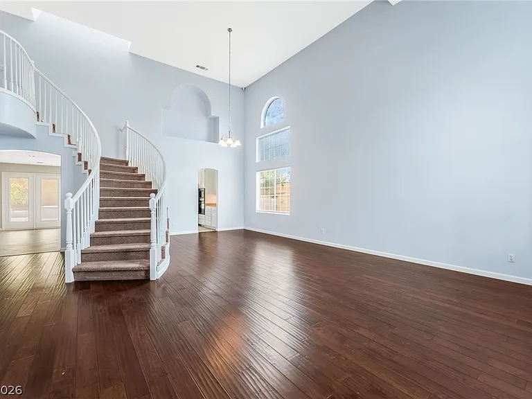 1733 Tesara Vista Pl — Photo 5