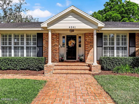 3rd image of 4261 MORENA Lane