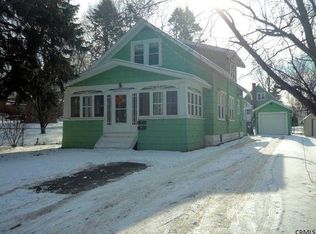 240 Pinehurst Ave, Rensselaer, NY 12144