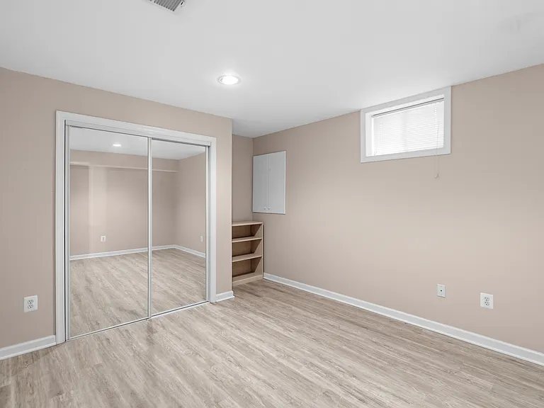 7707 White Willow Ct — Photo 35