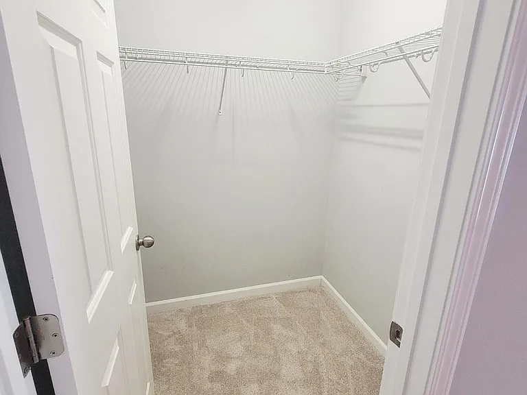 8827 Thornton Town Pl — Photo 10