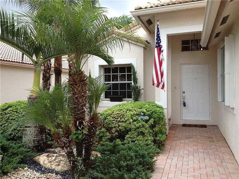1st image of 17086 NW 10th St