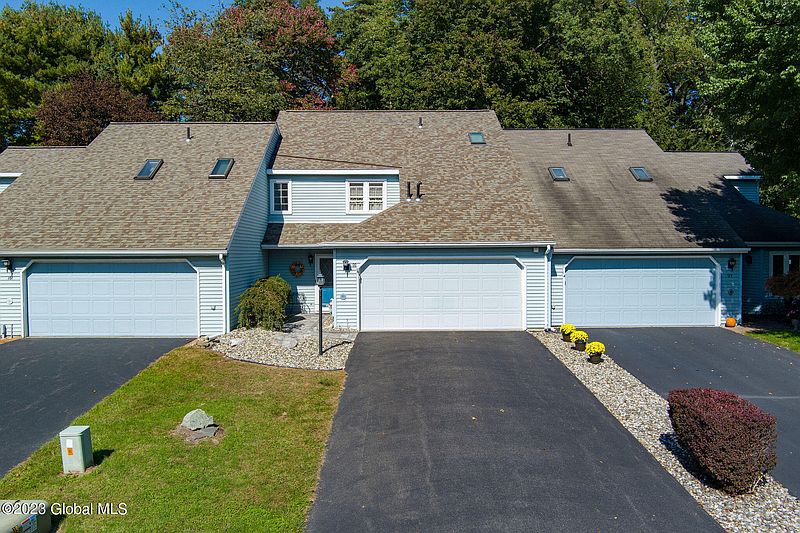 2nd image of 99 Brightonwood Road