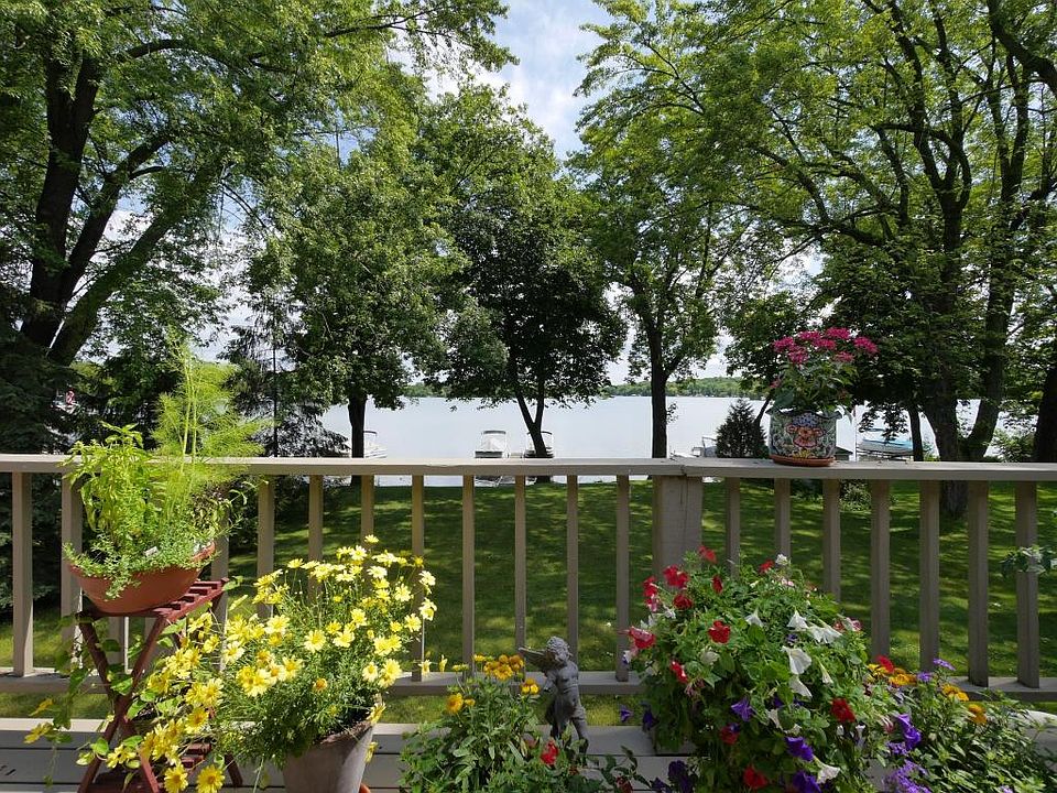 1st image of 5580 W Lake Dr