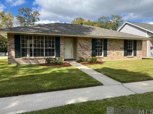 1633 Brookhollow Dr, Baton Rouge, LA 70810