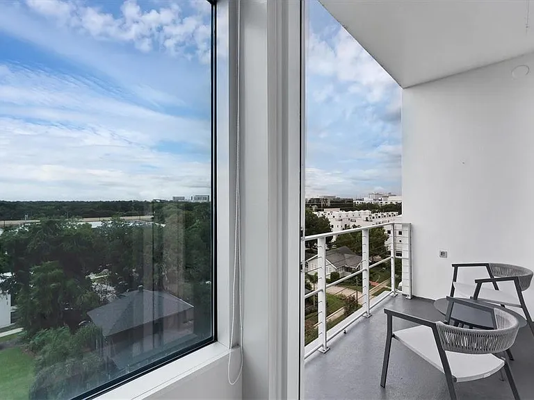 525 E Jackson St #705 — Photo 29