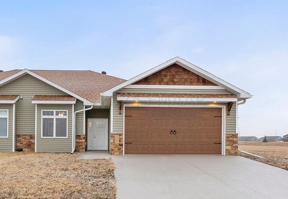 3207 Archer Pl S, Fargo, ND 58104 MLS 24186 Zillow