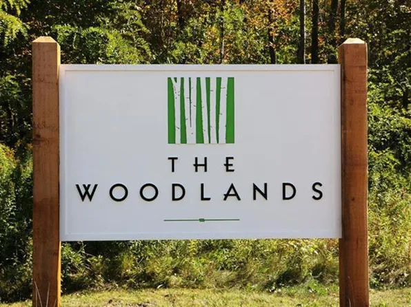 30 Blackberry Trl, Michigan City, IN 46360