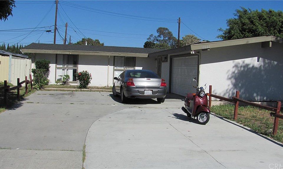 1st image of 12222 Cunningham Ln