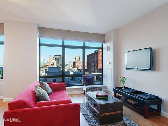 3rd image of 1 Morton Sq APT 9AE