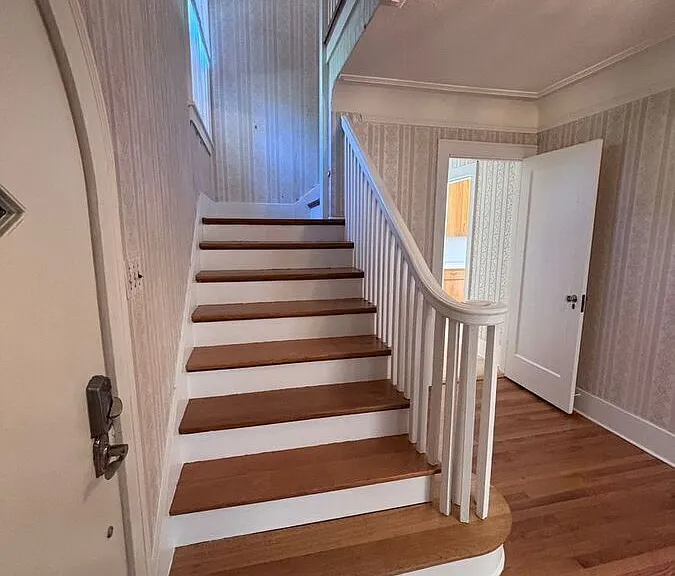 7802 Roosevelt Way NE — Photo 25