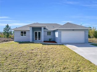 1819 Rush Ave, Lehigh Acres, FL 33972