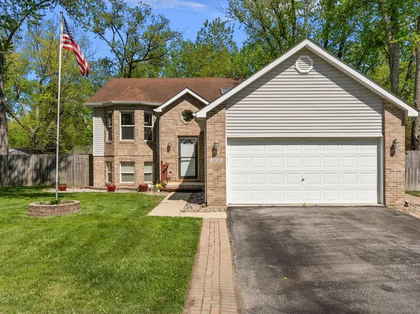 1545 State St, Hobart, IN 46342