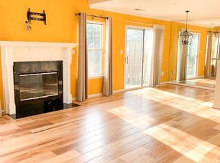20390 Alderleaf Ter, Ashburn, VA 20147