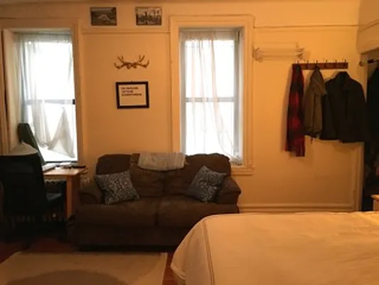 Rented by Geraldine Capasso, LREB | media 55