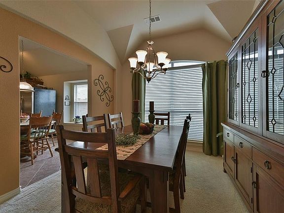 5th image of 12524 Saratoga Springs Cir