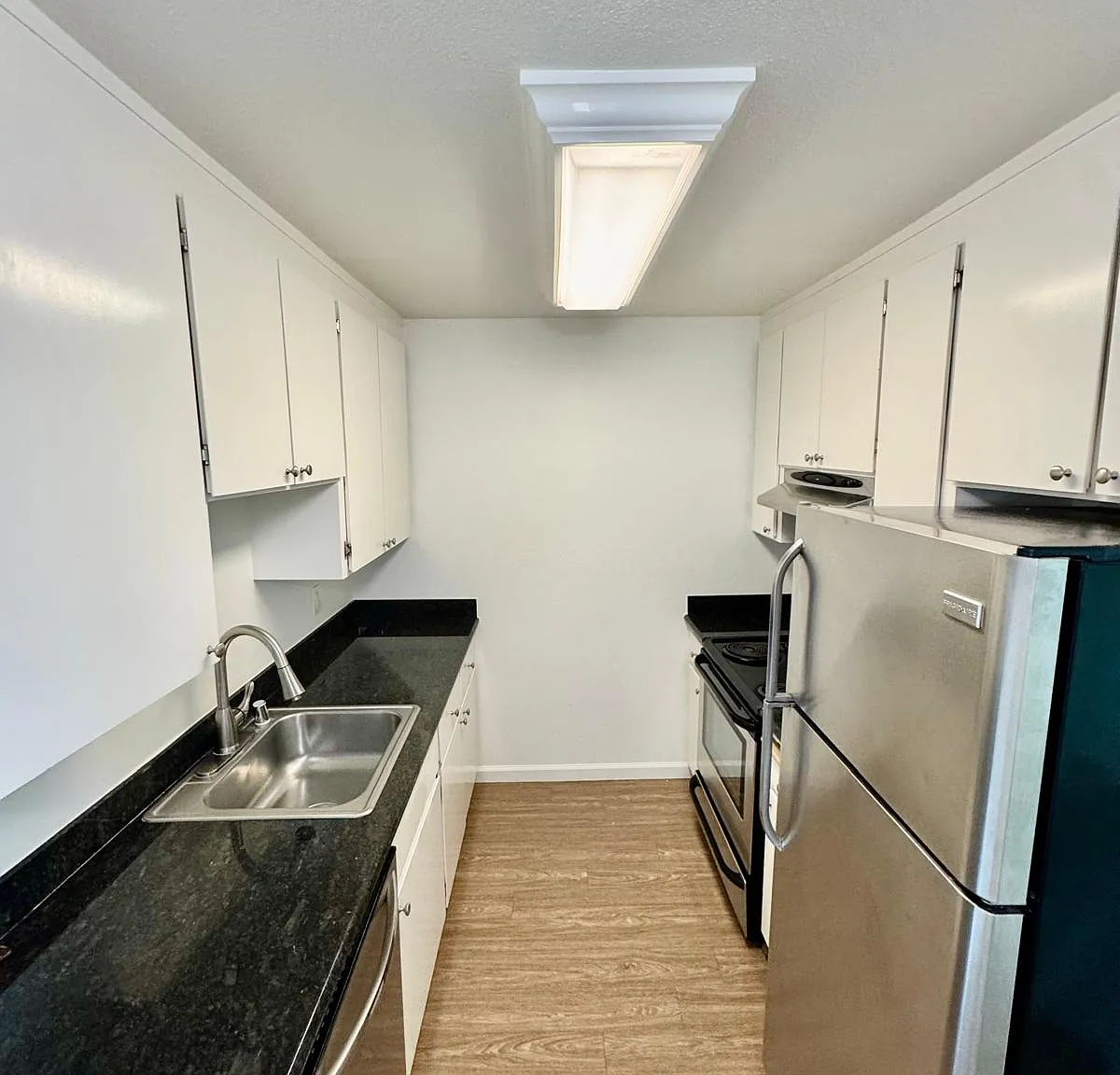 Spacious 2BR/1.5BA Second-Floor Home in Novato | Pet Friendly — Photo 3