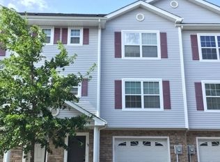 15 Keenan St, Somerset, NJ 08873