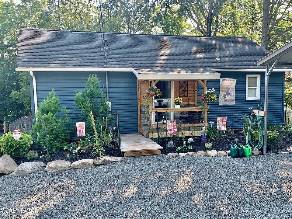 205 Wallenpaupack Dr, Greentown, PA 18426 Zillow