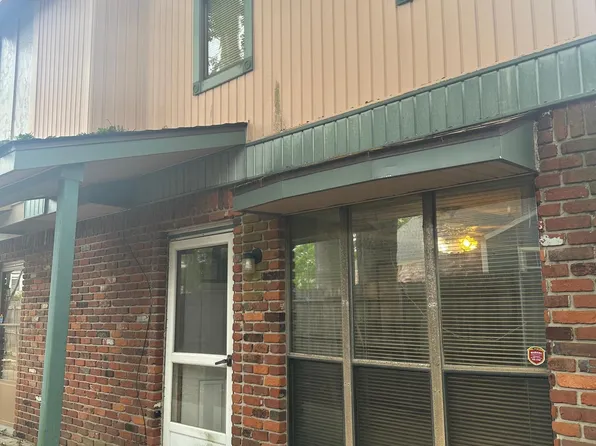 4153 Jefferson Woods Dr, Baton Rouge, LA 70809