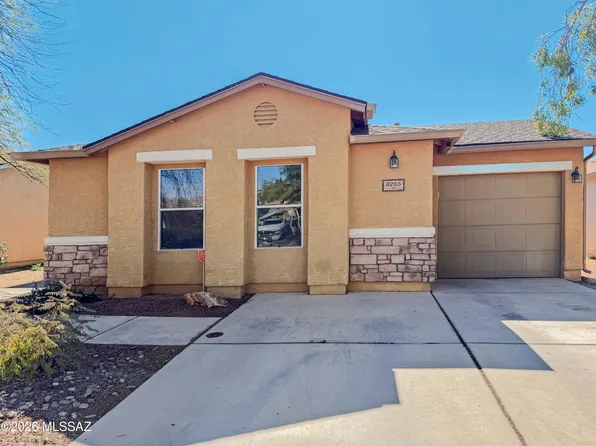 8265 W Redshank Dr, Tucson, AZ 85757
