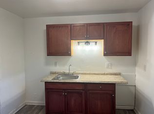 10020 Corning St, Oak Park, MI 48237