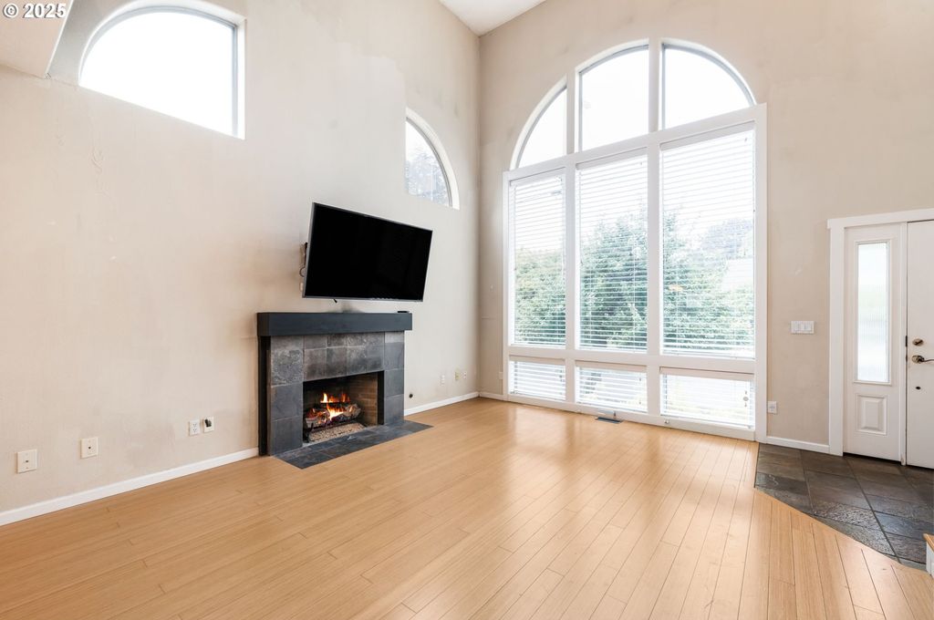 Apartment in Portland, John's Landing, South Portland - More