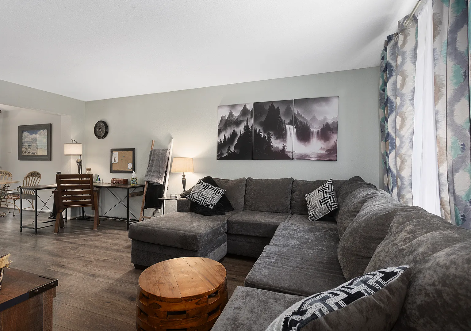 Lakeview Dr, Grandview — Photo 2