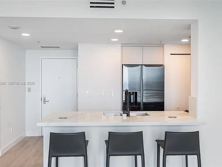 325 Biscayne Blvd #2920 — Photo 9