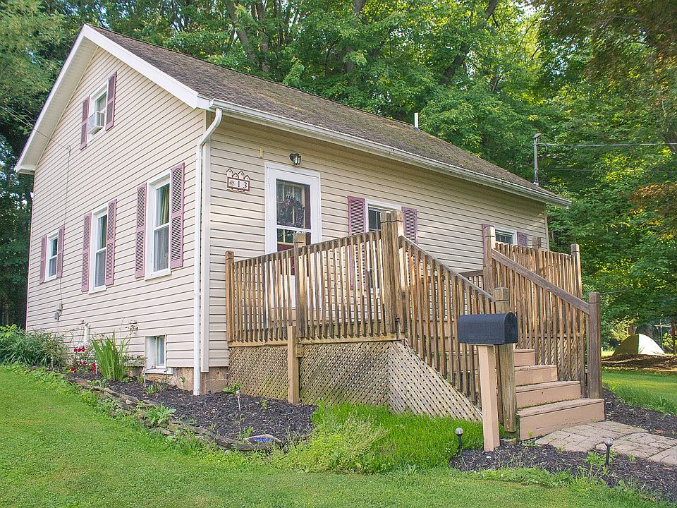 1st image of 13 Dewey Ave