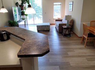 7538 Mid Town Rd #108, Madison, WI 53719