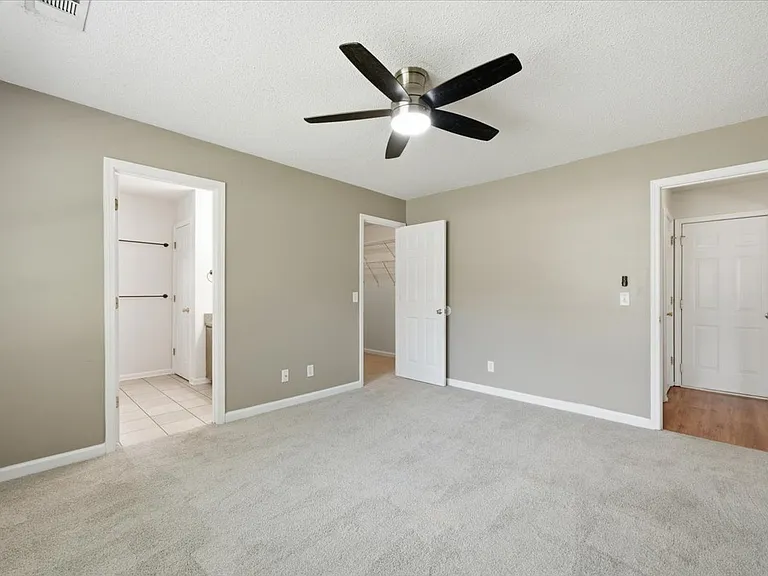 37 Dianne Mackenzie Way — Photo 10