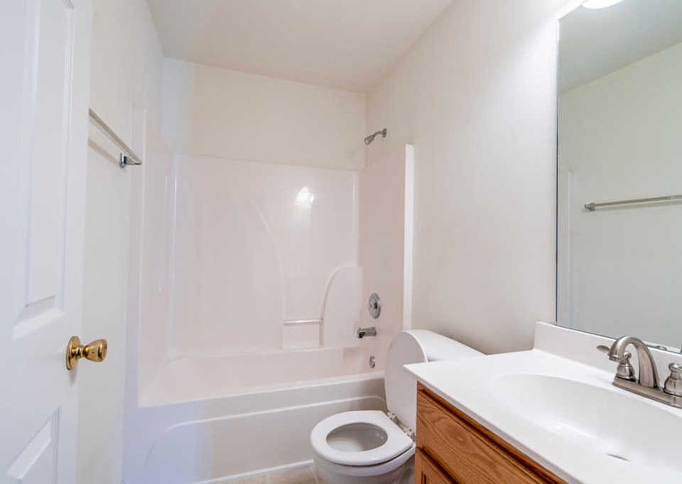 1st image of 1141 River Bay Ln