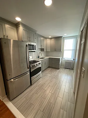 Rented by City Express Realty & Management Corp | media 11