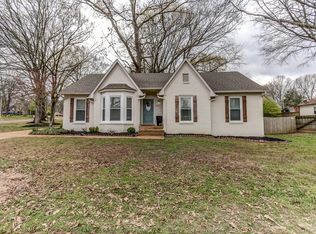 293 Glen Echo Rd, Collierville, TN 38017