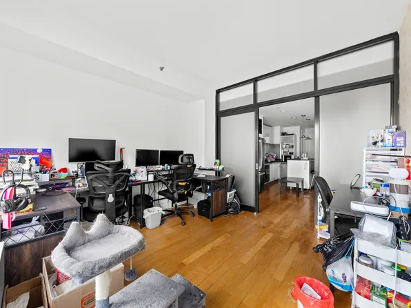 44-27 Purves Street image 7 of 16