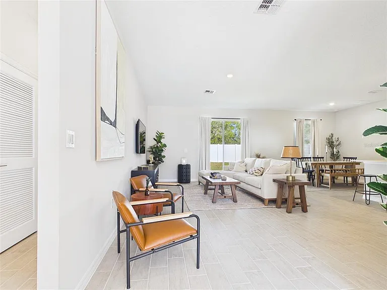 566 Marion Oaks Blvd — Photo 9
