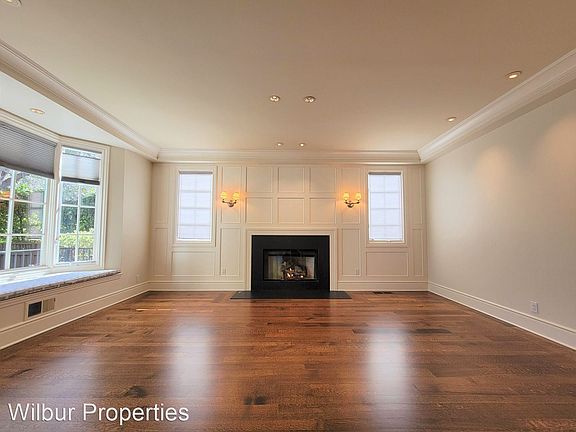 3rd image of 445 Hermosa Way