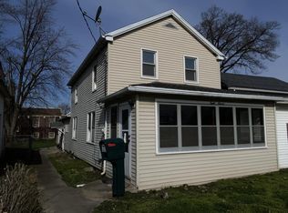 811 Chestnut St, Ottawa, IL 61350