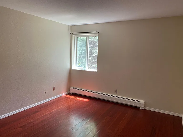451 Golden Cir #201 — Photo 8
