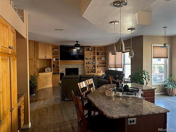 4th image of 2520 Tamora Way
