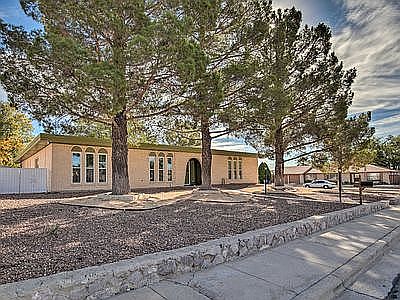 2nd image of 1860 Salinas Dr