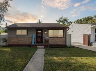 11748 Syracuse St, Taylor, MI 48180