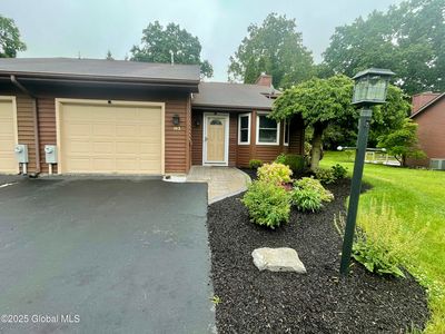 103 Meadowbrook Drive, Slingerlands, NY, 12159