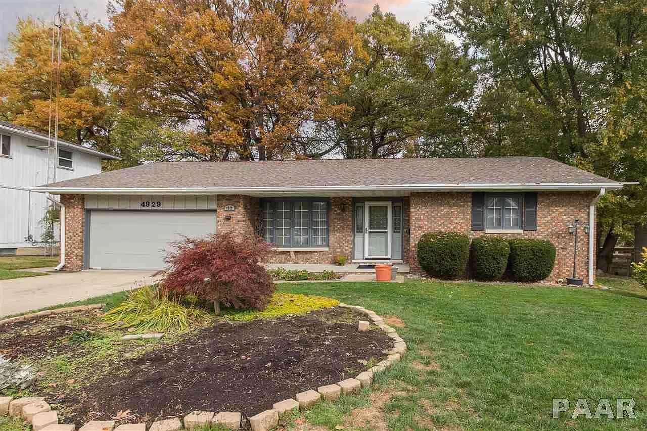 4929 W Woodfern Rd photo 1