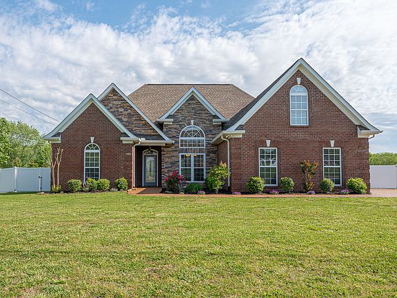 2nd image of 400 Longhorn Dr