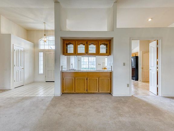 2nd image of 19431 Hollow Ln